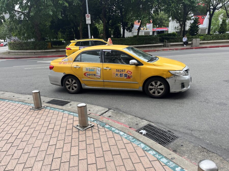 タクシー会社のタクシー