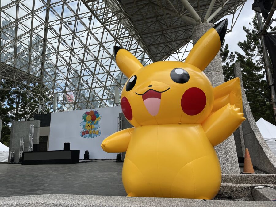 大安森林公園ステージのピカチュウ